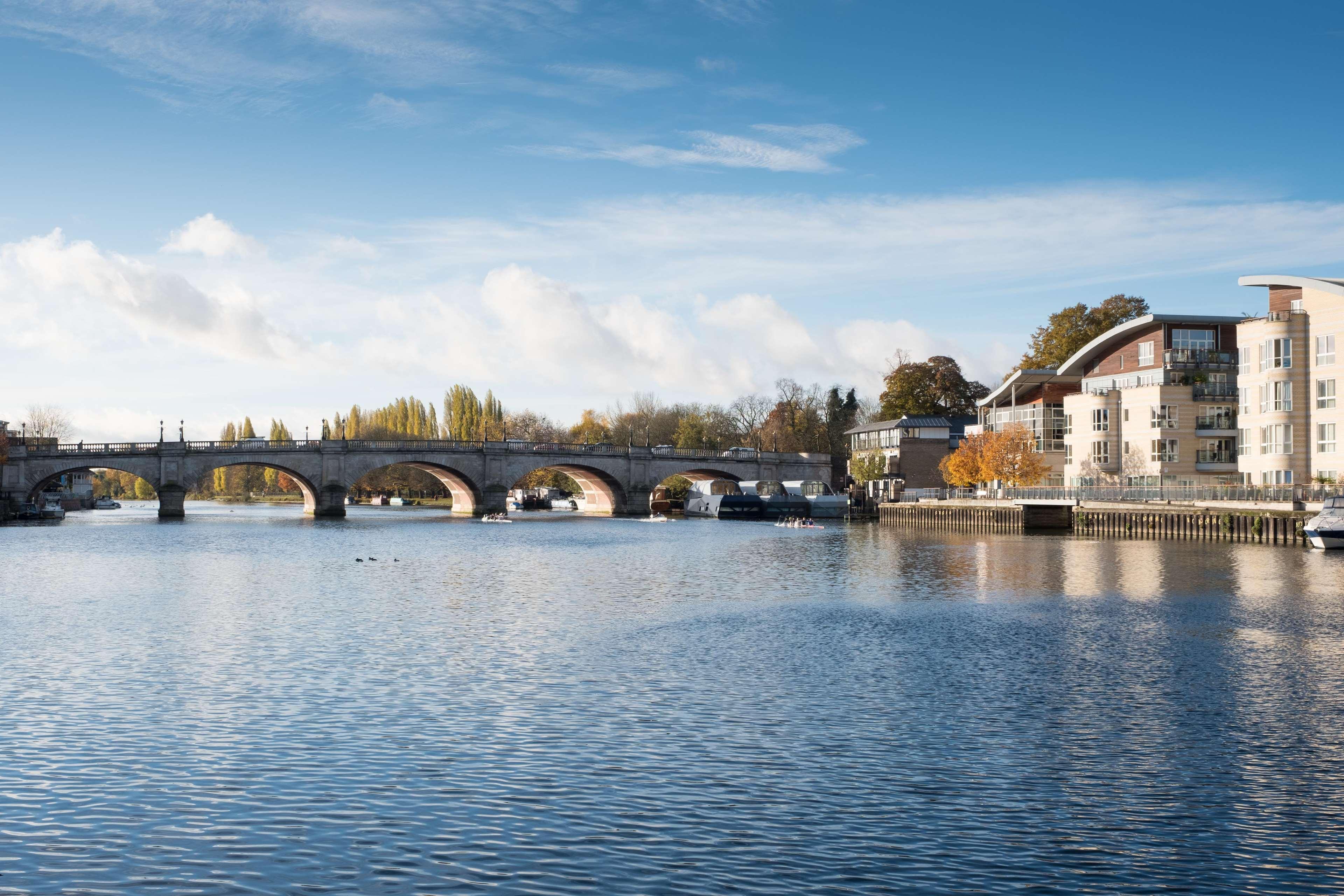 Doubletree By Hilton London Kingston Upon Thames Hotel Kingston upon Thames  Ngoại thất bức ảnh