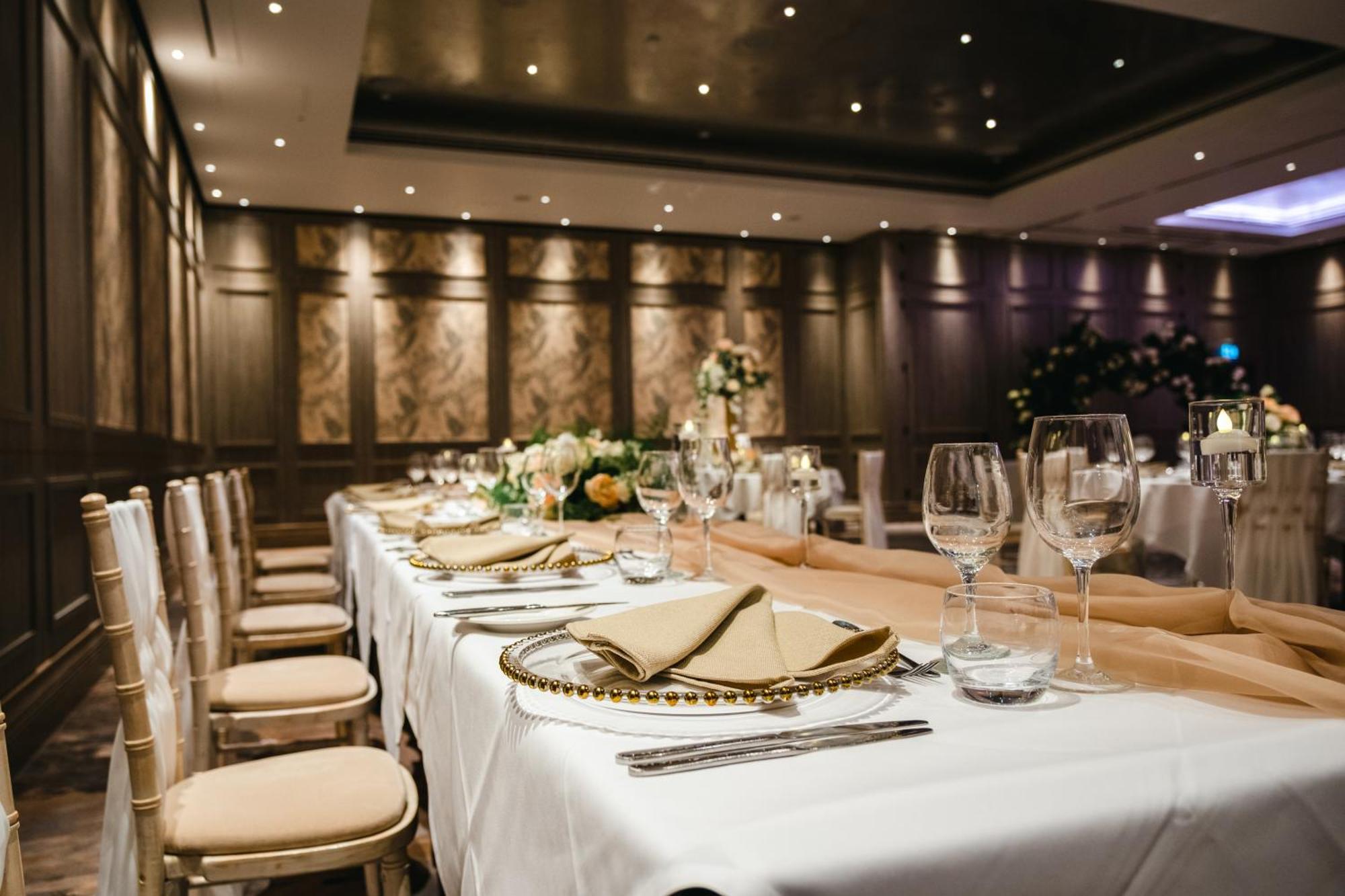 Doubletree By Hilton London Kingston Upon Thames Hotel Kingston upon Thames  Ngoại thất bức ảnh